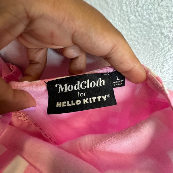 ModCloth for Hello Kitty White and Pink Button Up Plaid Dress size Large - Picture 7 of 8